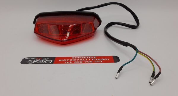 LAMPA TYŁ LED DERBI SENDA 3 KABLE